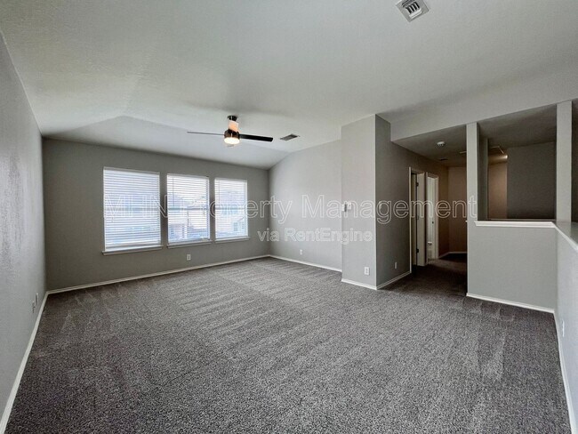 Building Photo - 8734 Snow Goose