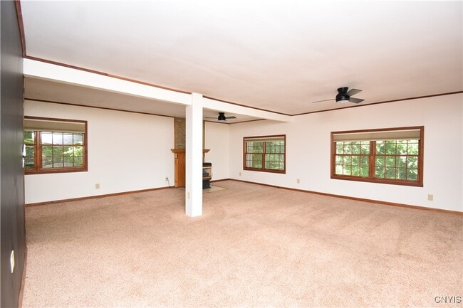 Building Photo - 24673 Crane Ln
