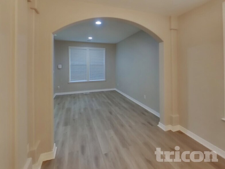 Building Photo - 18119 115th St Ct E