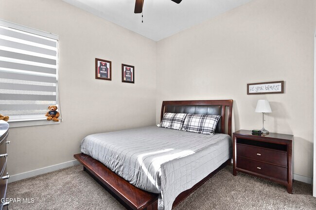 Building Photo - 620 Paseo Modesto Dr