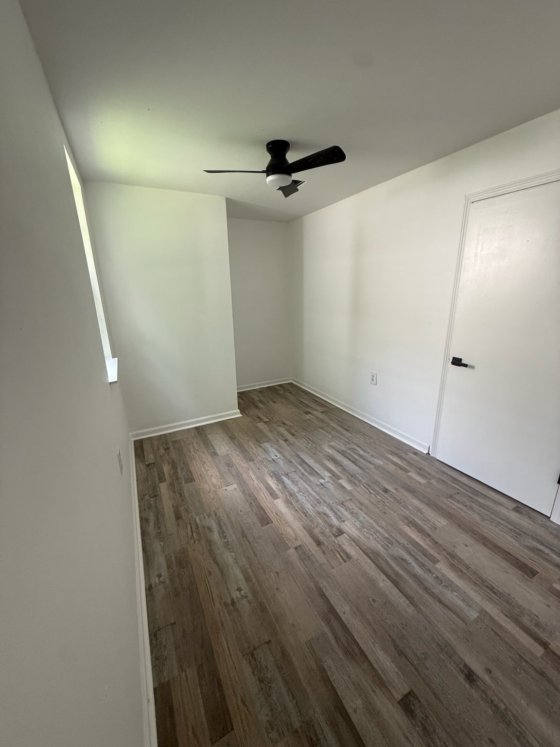 Building Photo - 5213 Belle Terre Rd