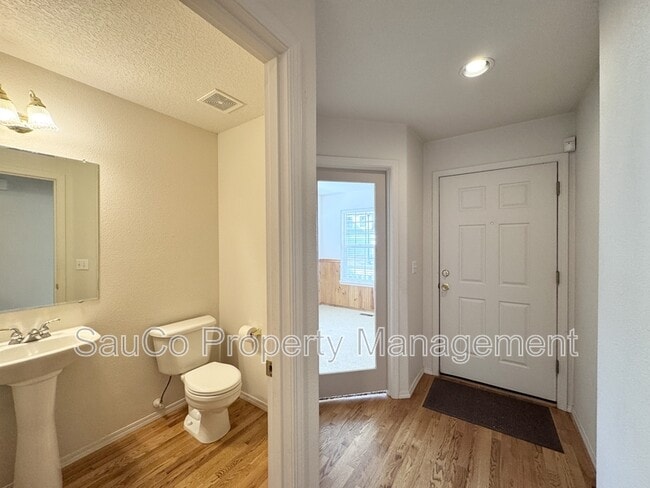 Building Photo - 16933 NW Arizona Dr