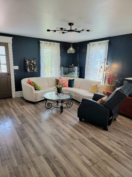 Building Photo - 3993 Prairie St SW