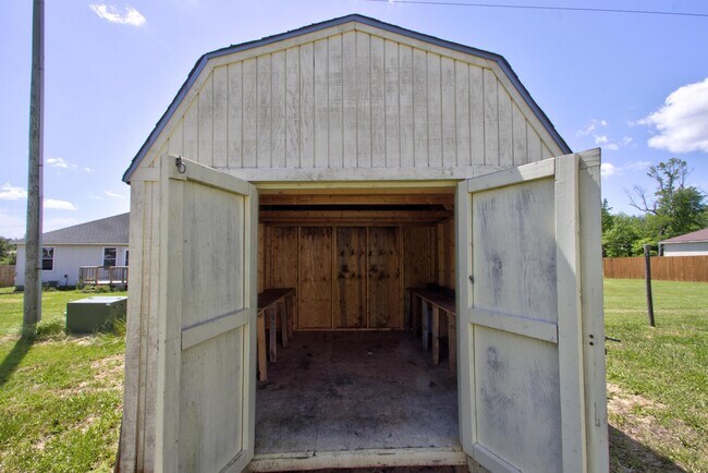 Building Photo - 124 S Burgess Rd