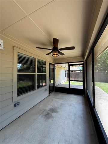 Building Photo - 4548 Fern Valley Dr