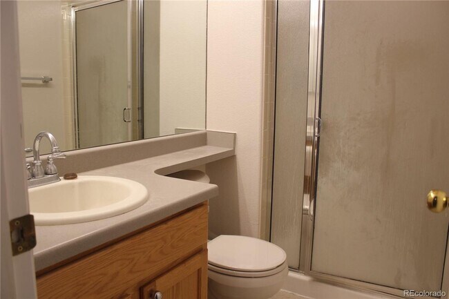 Building Photo - Home in Saddlebrook, Parker!