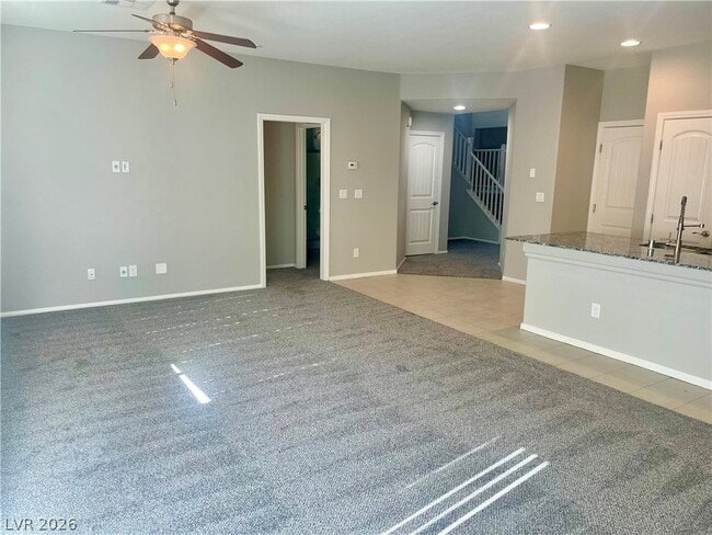 Building Photo - 8365 S Pioneer Way