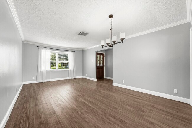 Building Photo - 11102 Endicott Ln