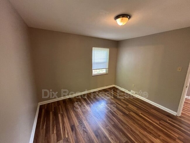 Building Photo - 3121 Gobel Ave