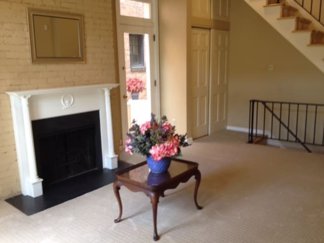 living room - 5717 Kentucky Ave.