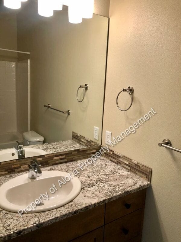 Building Photo - 3526 E Grand Forest Dr