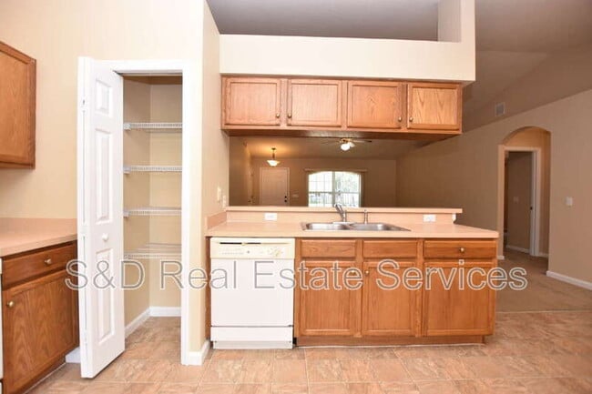 Building Photo - 7109 Evergreen Loop