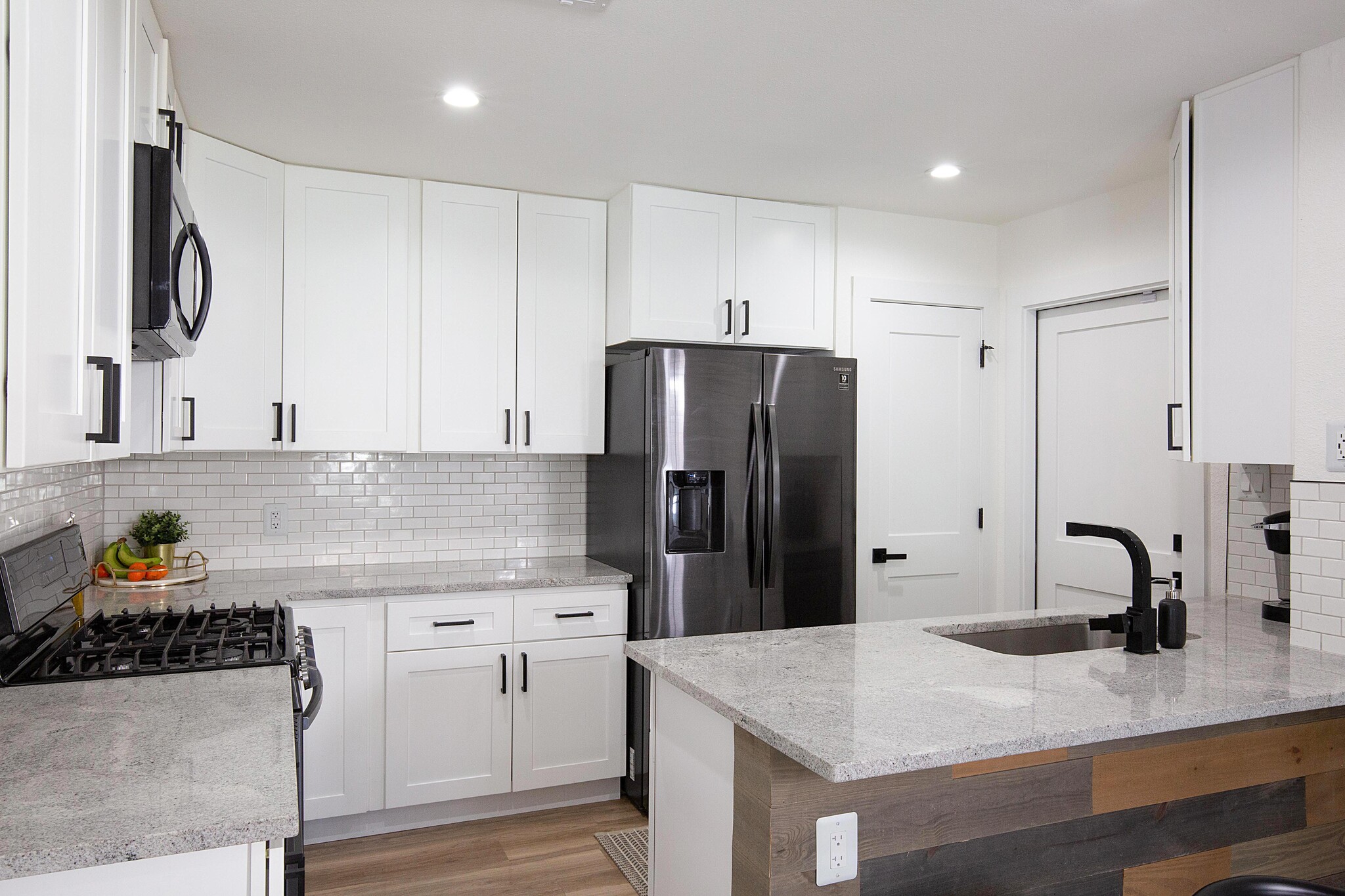 Building Photo - 12340 Little Emily Way