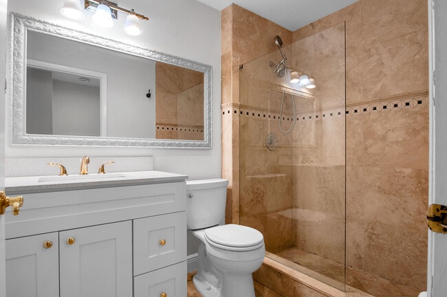 Building Photo - 7888 La Mirada Dr