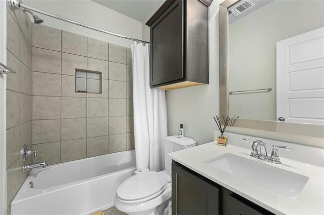 Building Photo - 7714 Easy Wind Dr