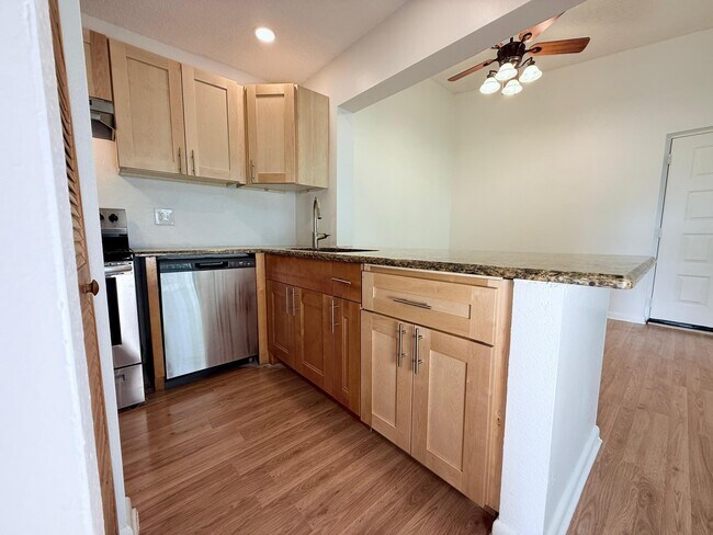 Building Photo - 603 Sea Pine Way