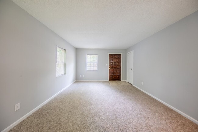 Building Photo - 1128 Wilkins Dr