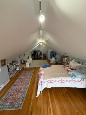 Building Photo - 121 Hillside St