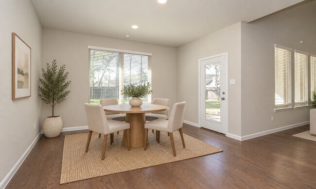 Building Photo - 14120 Sand Ridge Ct