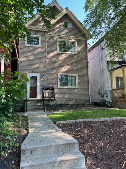 Building Photo - 309 Biddle Ave