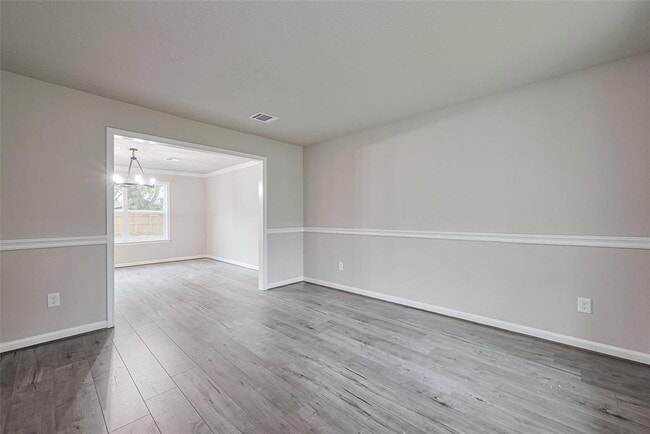 Building Photo - 203 Sevenhampton Ln