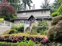 Building Photo - 3022 SW Periander St