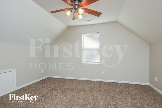 Building Photo - 651 Cotton Brook Dr