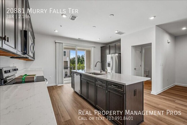 Building Photo - 20881 Murry Fls Ter