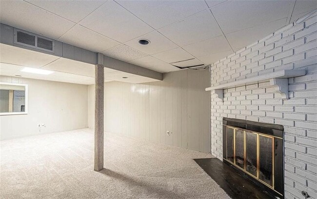 Building Photo - 960 Old Canton Rd