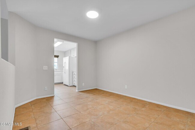 Building Photo - 315 Westlake Vista Ln