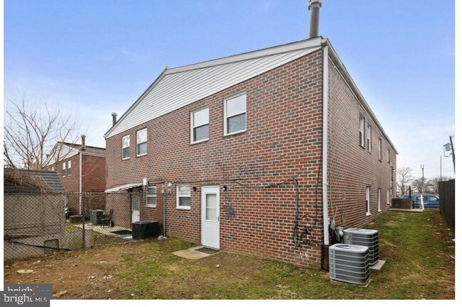 Building Photo - 2117 Benson St
