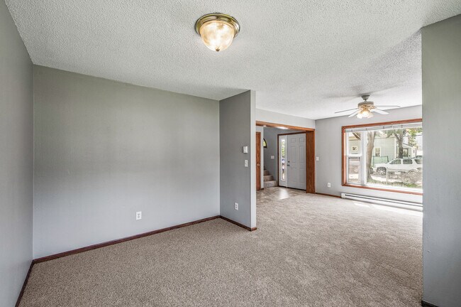 Building Photo - 306 N 23rd Ave