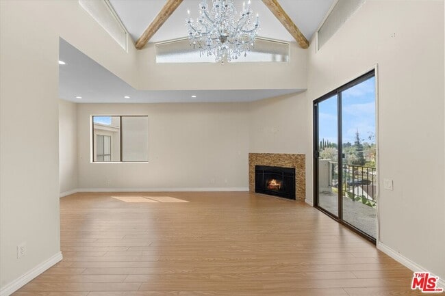 Building Photo - 2175 S Beverly Glen Blvd