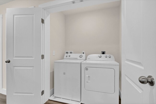 Building Photo - Cozy 3-Bedroom Home in Belvedere Plantation