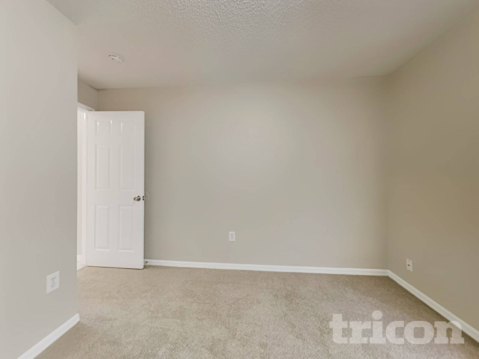 Building Photo - 10499 Little St