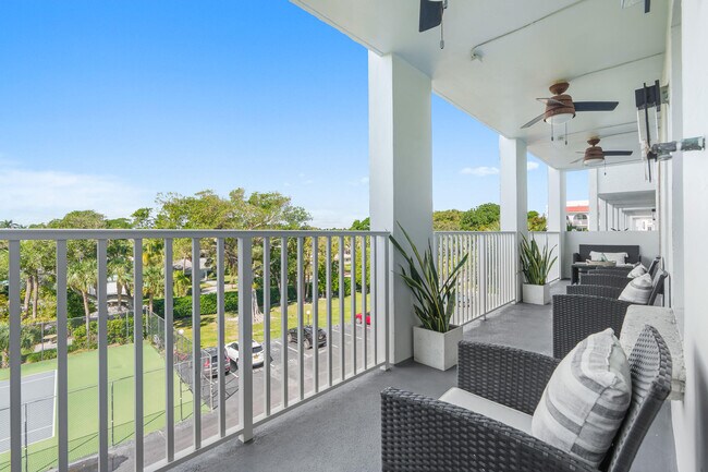 Building Photo - 1111 S Ocean Blvd