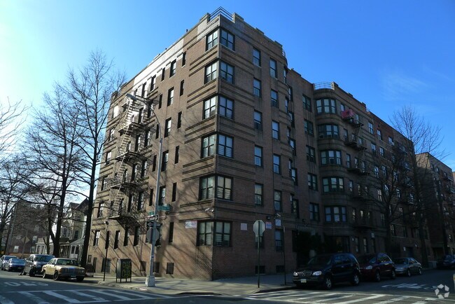 Building Photo - 2986 Briggs Ave