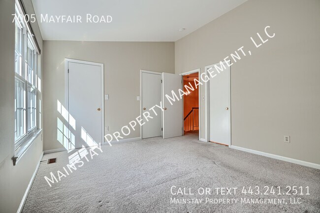 Building Photo - 7005 Mayfair Rd