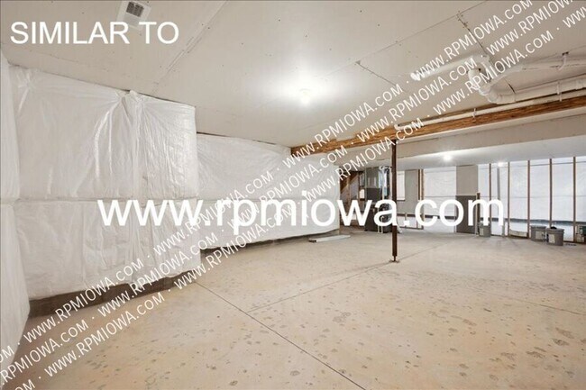 Building Photo - 4616 NW 17th St