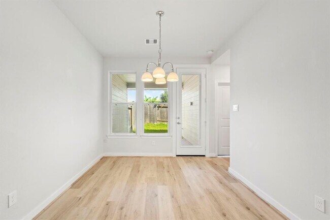 Building Photo - 3643 Standing Rock Dr
