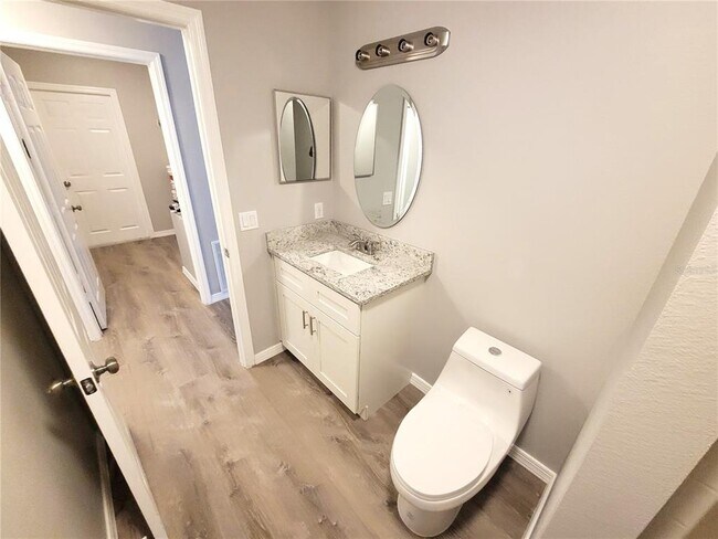 Building Photo - 60 Alicante Ct