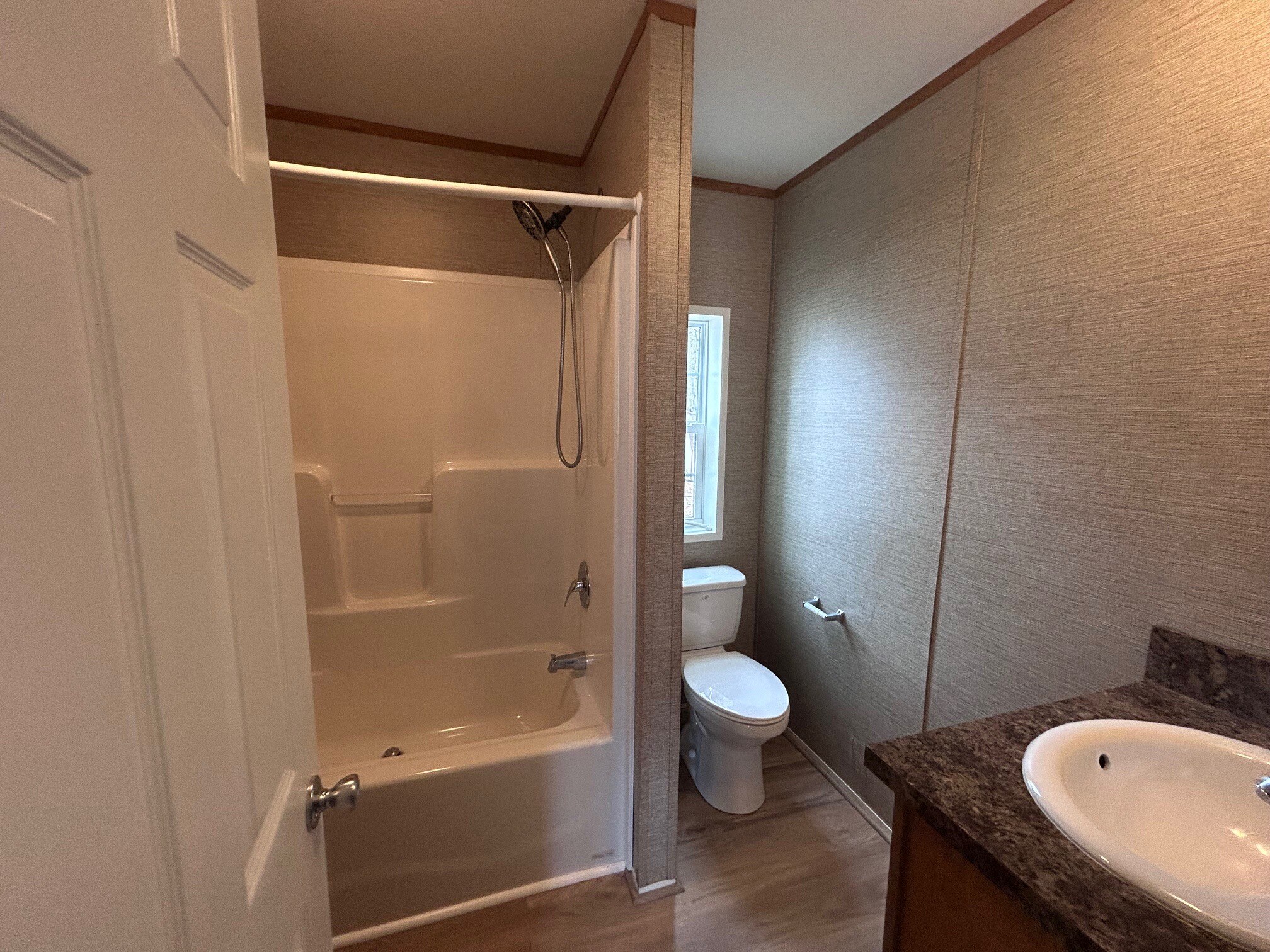 Building Photo - 6 Deer Run Pky