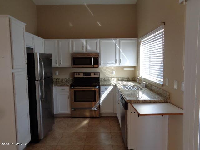 Building Photo - 8600 E Jasper St