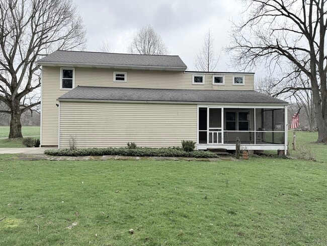 Building Photo - 8327 Riverview Rd