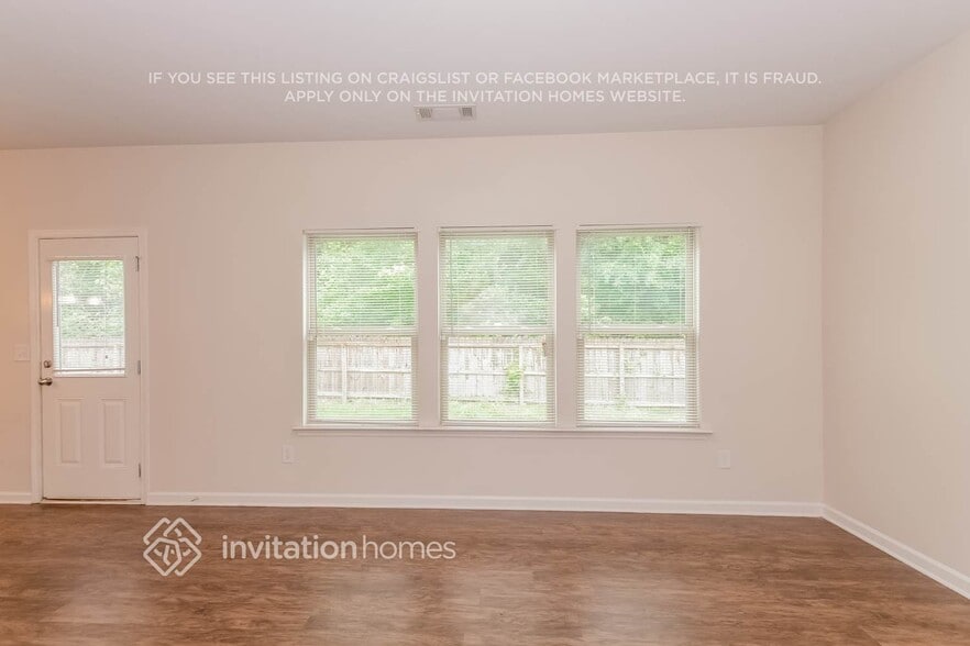 Building Photo - 4071 Oak Field Dr