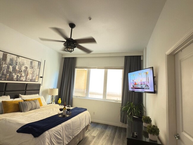 Building Photo - 4057 First Ave.