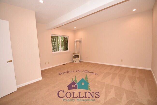 Building Photo - 18389 Jayhawk Dr