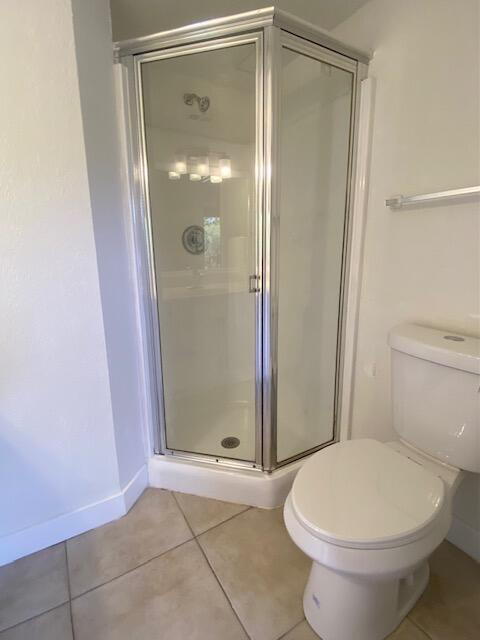 Building Photo - 8218 Severn Dr