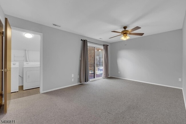 Building Photo - 13228 Dell Pl