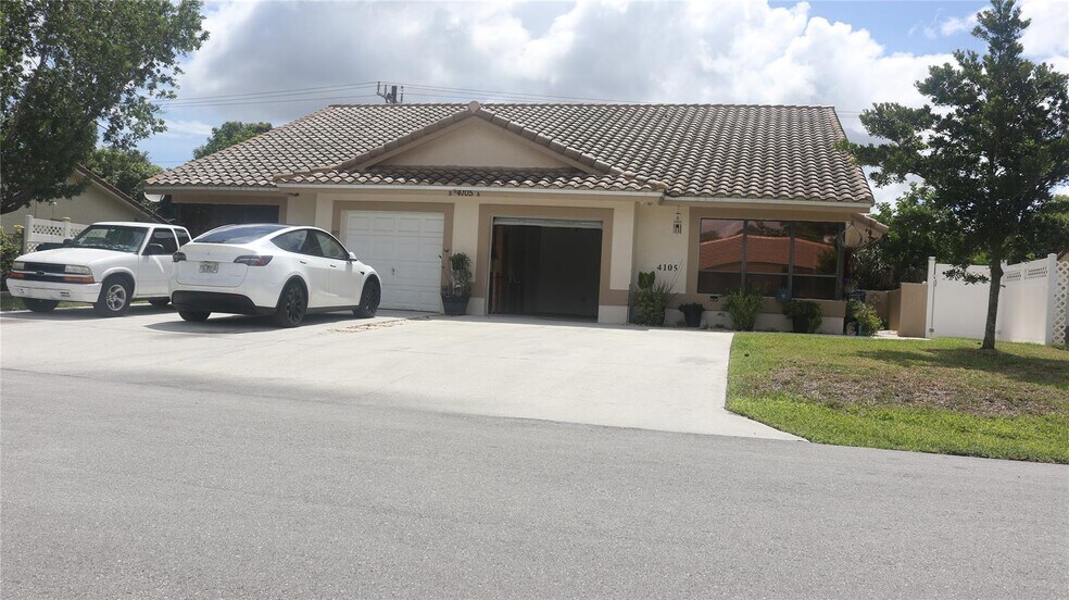 Primary Photo - 4105 NW 78th Ter
